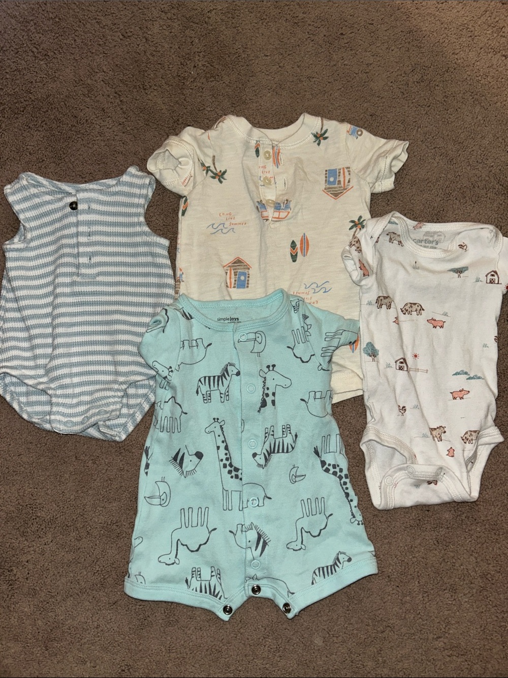Newborn clothing bundle